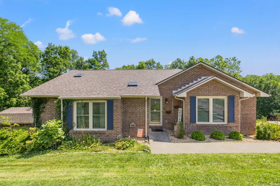 123 Harborside Court, Georgetown, KY 40324