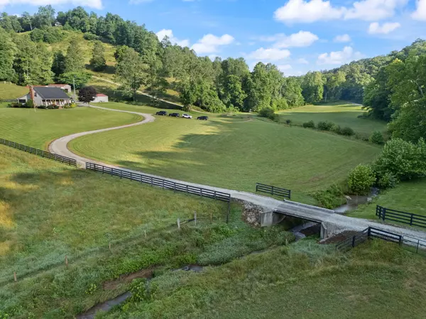 Grayson, KY 41143,1243 Smith Branch Road