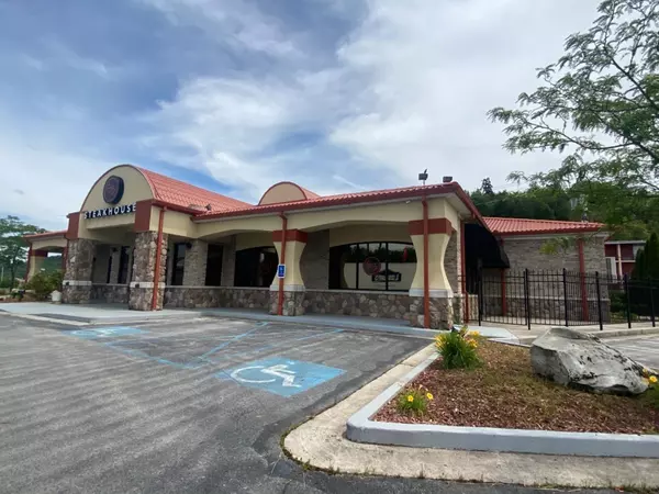 Corbin, KY 40701,1895 Cumberland Falls Highway