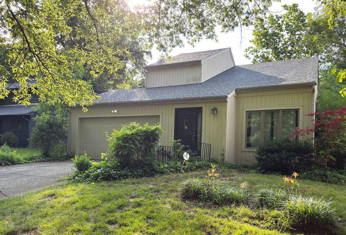 Lexington, KY 40517,3512 Winding Drive