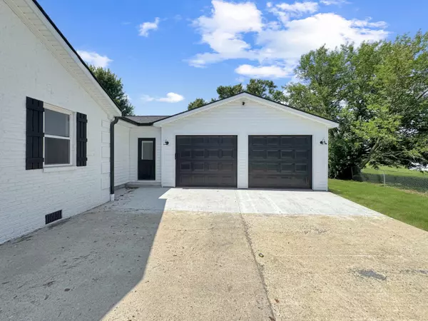 Hustonville, KY 40437,1020 Jeffries Lane