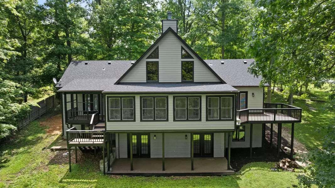 214 Hunter Drive, Lancaster, KY 40444