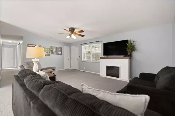 Whitley City, KY 42653,37 Hickory Drive