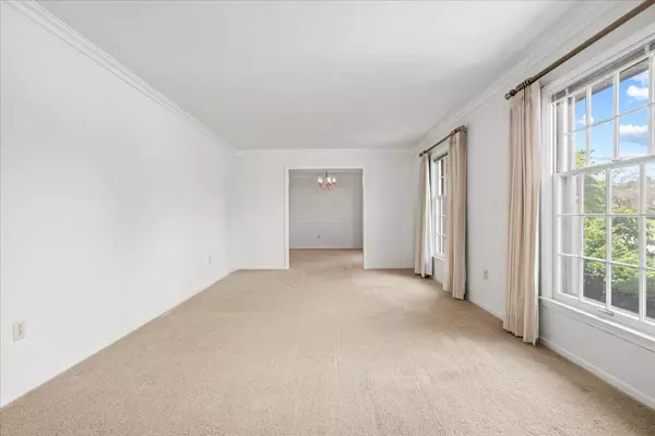 Lexington, KY 40513,3346 Nevius Drive