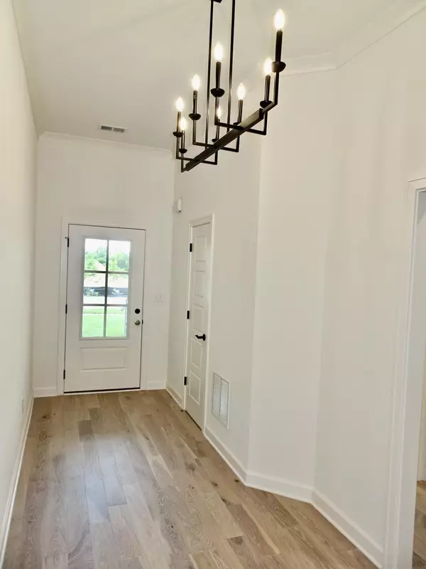 Lexington, KY 40509,4169 Meadowlark Road