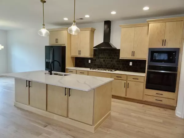 Lexington, KY 40509,4169 Meadowlark Road