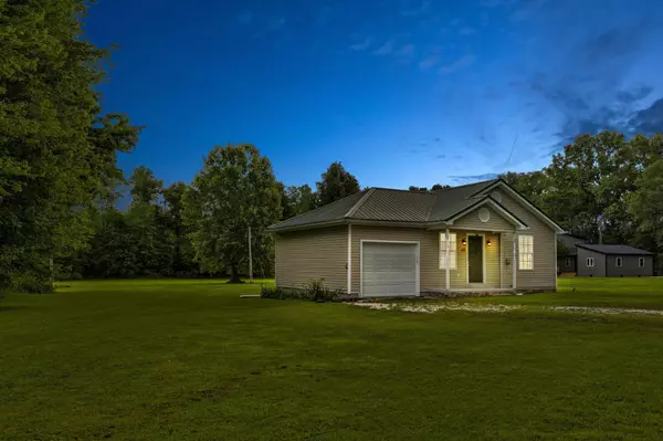 Stanton, KY 40380,69 Karen Drive