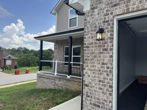 Frankfort, KY 40601,101 Buttonwood Way
