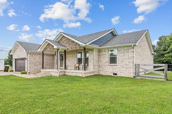 Irvine, KY 40336,241 Deer Run Road