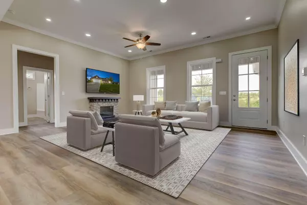 Mt Sterling, KY 40353,208 Owl Court