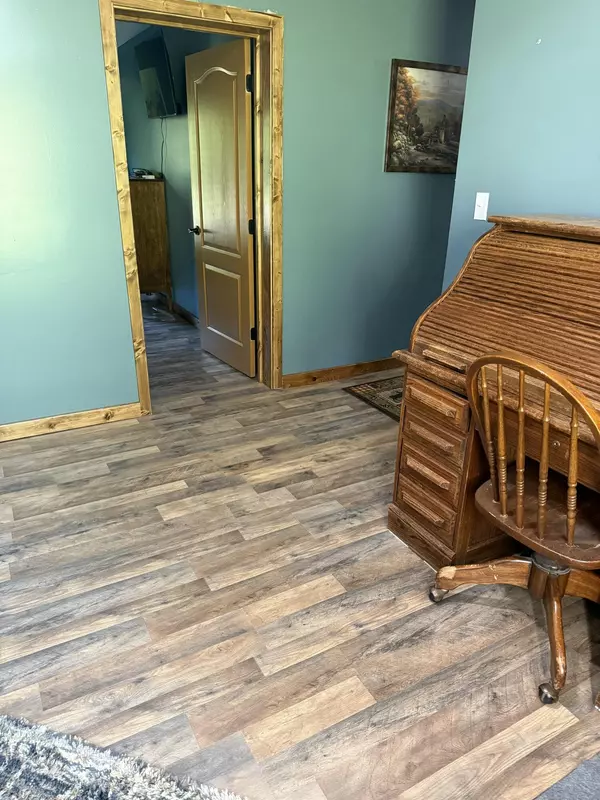 Tyner, KY 40486,22 Gregory Road