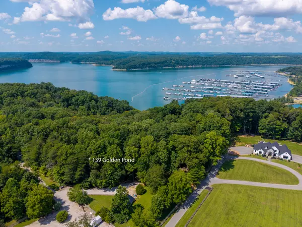 Monticello, KY 42633,139 Golden Pond Road