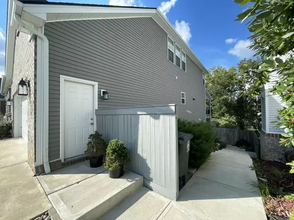 Lexington, KY 40515,1081 Henderson Drive