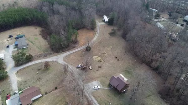 Williamsburg, KY 40769,999 Larry Drive