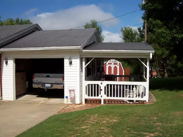 Cynthiana, KY 41031,111 Brooks Street