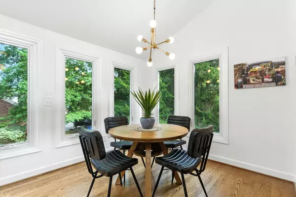 Lexington, KY 40502,701 Old Dobbin Road