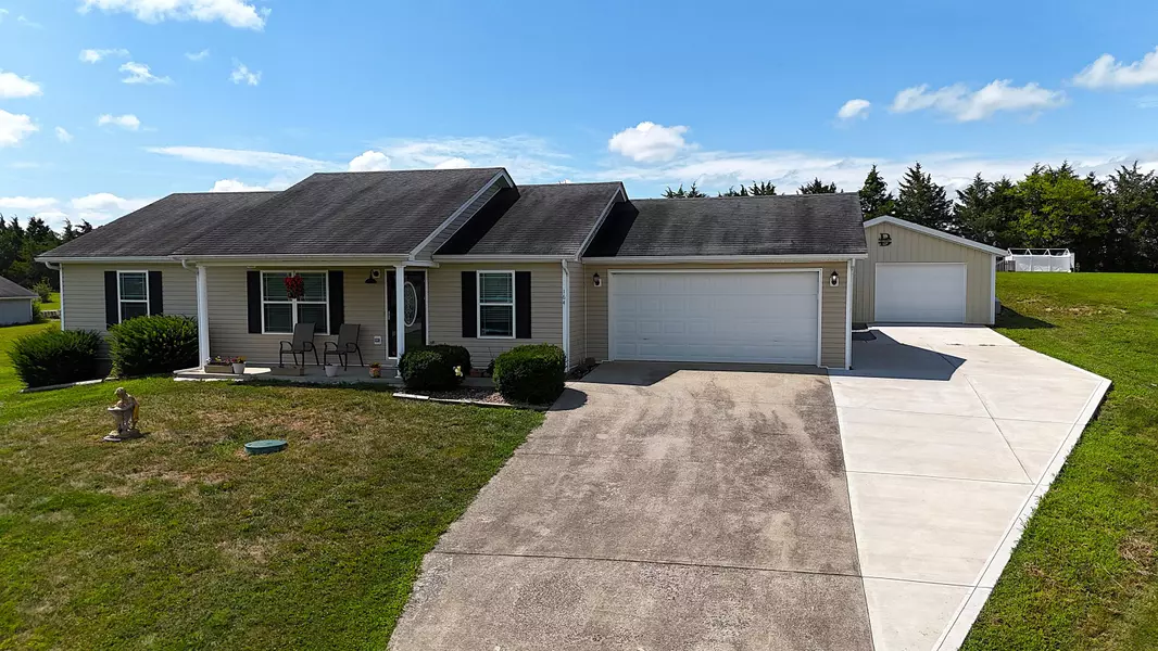 164 Crossing View Drive, Berea, KY 40403