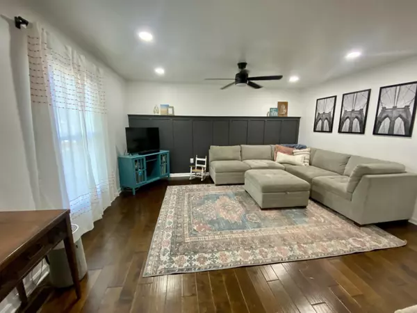 Lexington, KY 40517,3981 Forest Green Drive