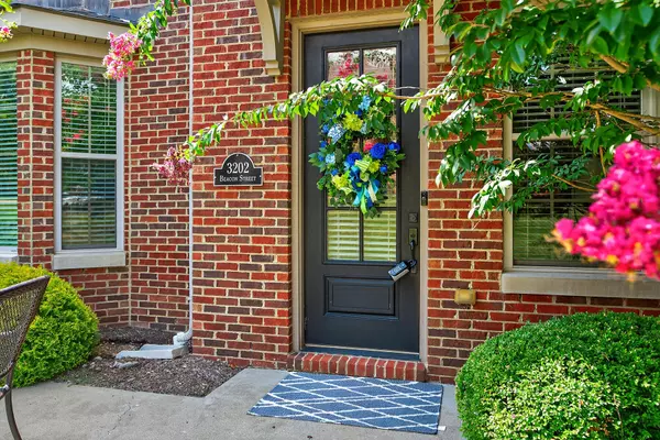 Lexington, KY 40513,3202 Beacon Street