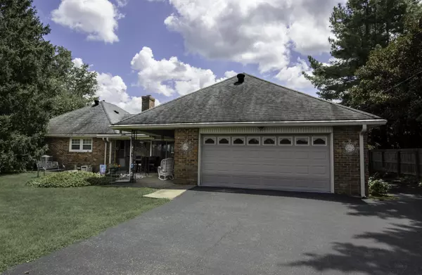 Lexington, KY 40503,3194 Burnham Court