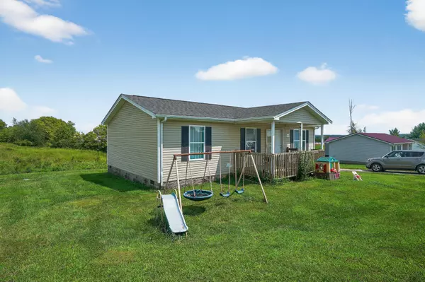 70 Country Lane,  Sharpsburg,  KY 40374
