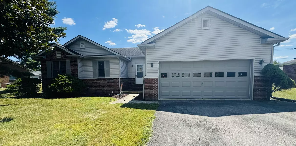317 Peachtree Drive, Berea, KY 40403