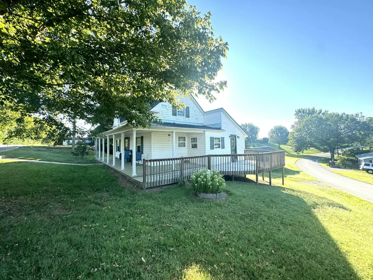 Harrodsburg, KY 40330,2078 New Dixville Road