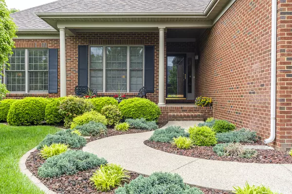 Lexington, KY 40513,3221 RIdgecane Road