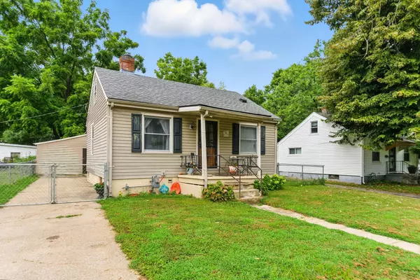 432 Meadow Park, Lexington, KY 40505