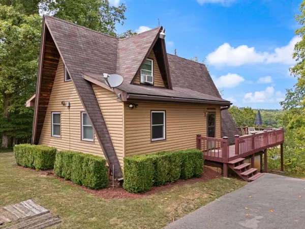 Nancy, KY 42544,372 White Oak Drive