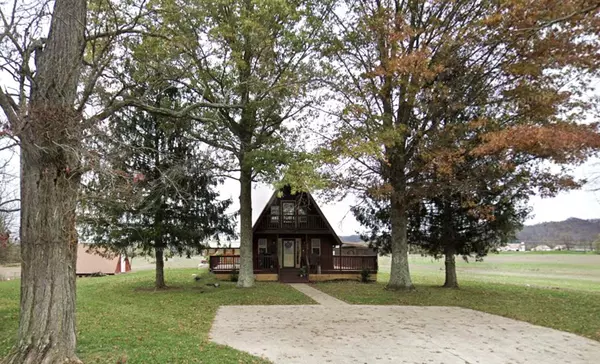 Vanceburg, KY 41179,570 Murphys Lane