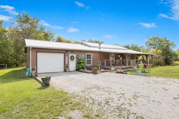 Booneville, KY 41314,907 Brown Gabbard Road