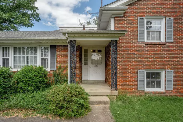 Lexington, KY 40504,1147 Athenia Drive