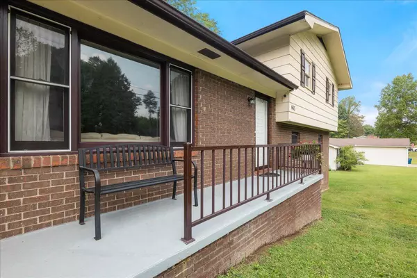 Corbin, KY 40701,463 Ruffian Trail