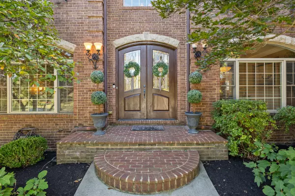 Lexington, KY 40509,2400 Coroneo Lane