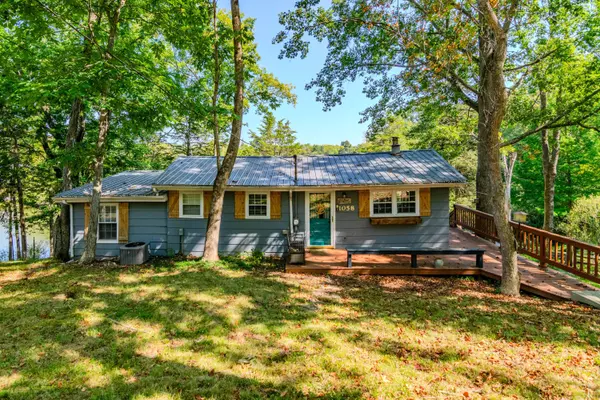 1058 S Lakeshore Drive, Lawrenceburg, KY 40342