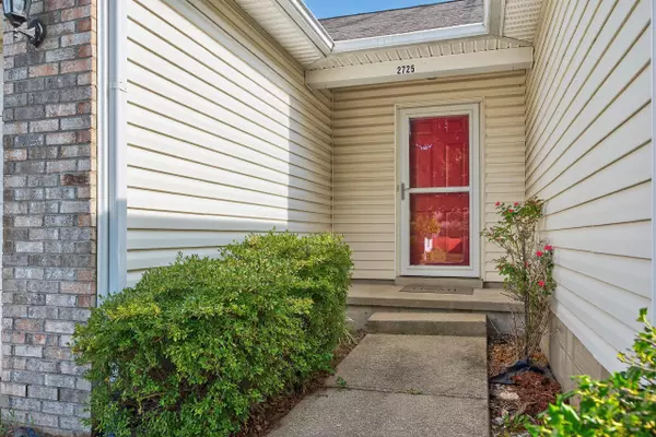 Lexington, KY 40511,2725 Trailwood Lane