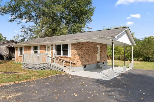 104 Holiday Hill Road, Clay City, KY 40312