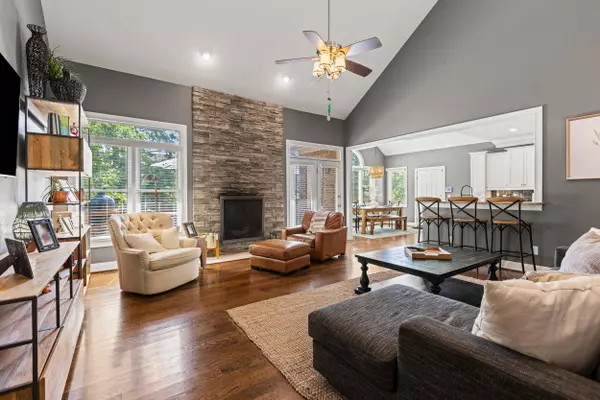 Lexington, KY 40513,4128 Amberwood Court