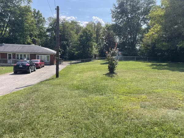 Louisville, KY 40214,2412 Parkwood Road