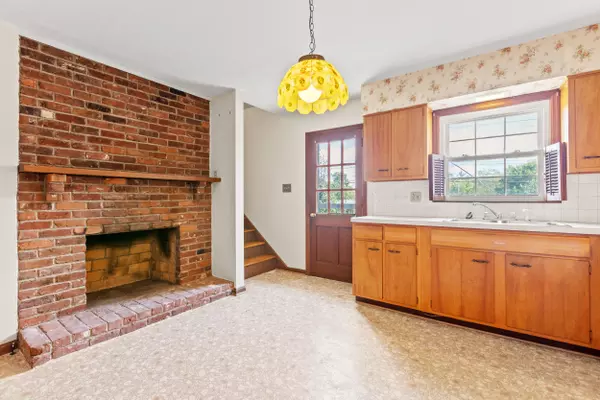 Lexington, KY 40504,2112 Jasmine Drive