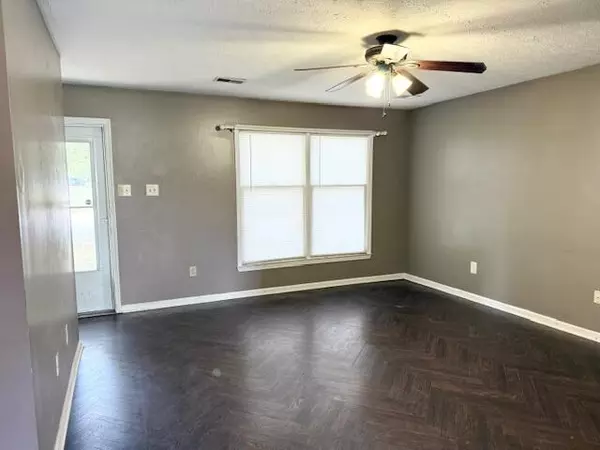 Lexington, KY 40515,3409 Colonnade Drive