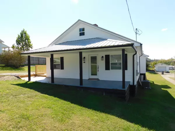 618 Cantrill Street, Irvine, KY 40336