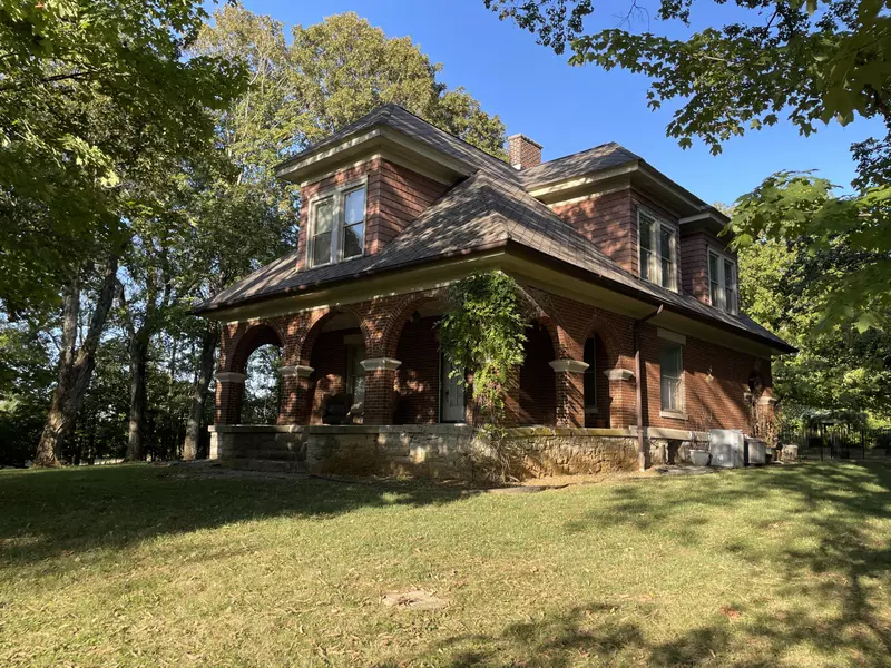 806 Ninevah Road, Frankfort, KY 40601