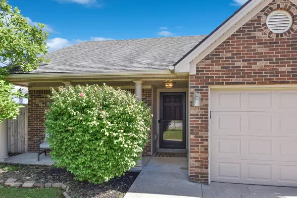 Georgetown, KY 40324,128 Warren Pass