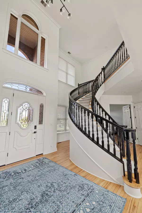 Lexington, KY 40511,229 Harp Innis Road
