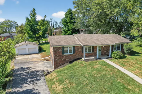 Frankfort, KY 40601,55 Donna Drive