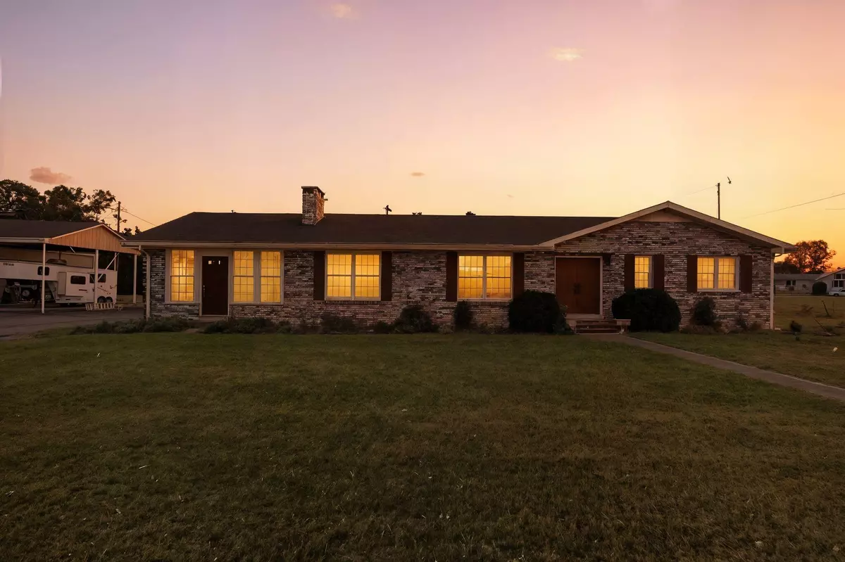 Mckee, KY 40447,6024 US-421