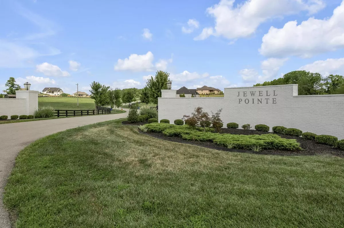 Wilmore, KY 40390,11 Grandview Trail