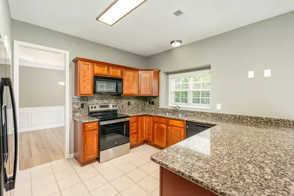 Versailles, KY 40383,393 Winton Road